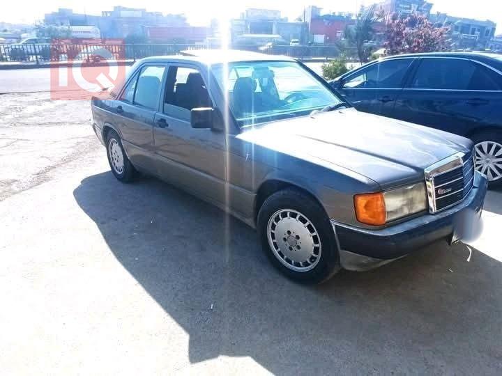 مرسيدس بنز E-Class